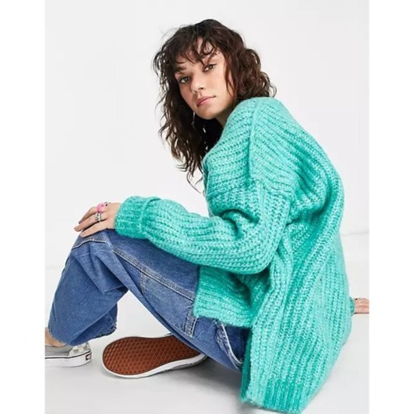 NWT Free People teal chunky knit V-neck sweater, XS - Picture 5 of 11